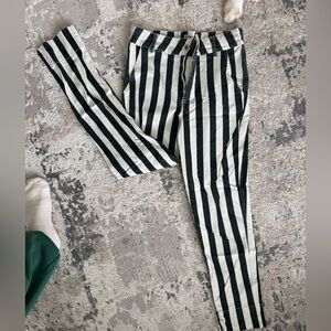 black and white stripe pant